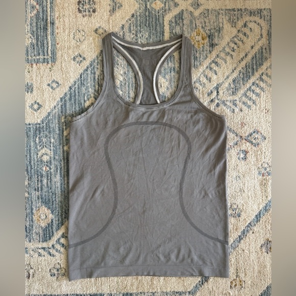 Lululemon Swiftly Tech Racerback Tank Top 2.0 Size 8
Tetra Stripe Grey Black - Picture 2 of 7